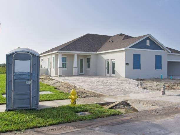 Portable Toilet Options We Offer in Wainaku, HI