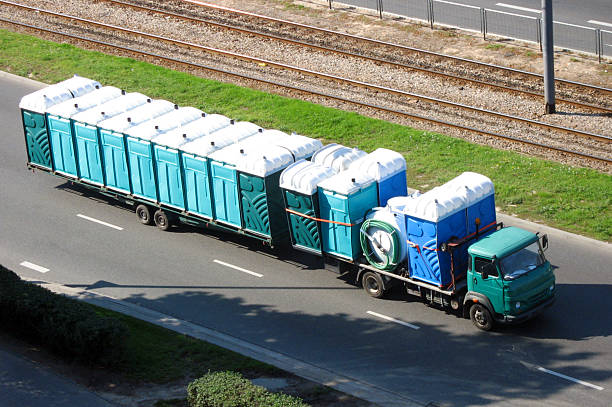 Best Porta potty delivery and setup  in Wainaku, HI